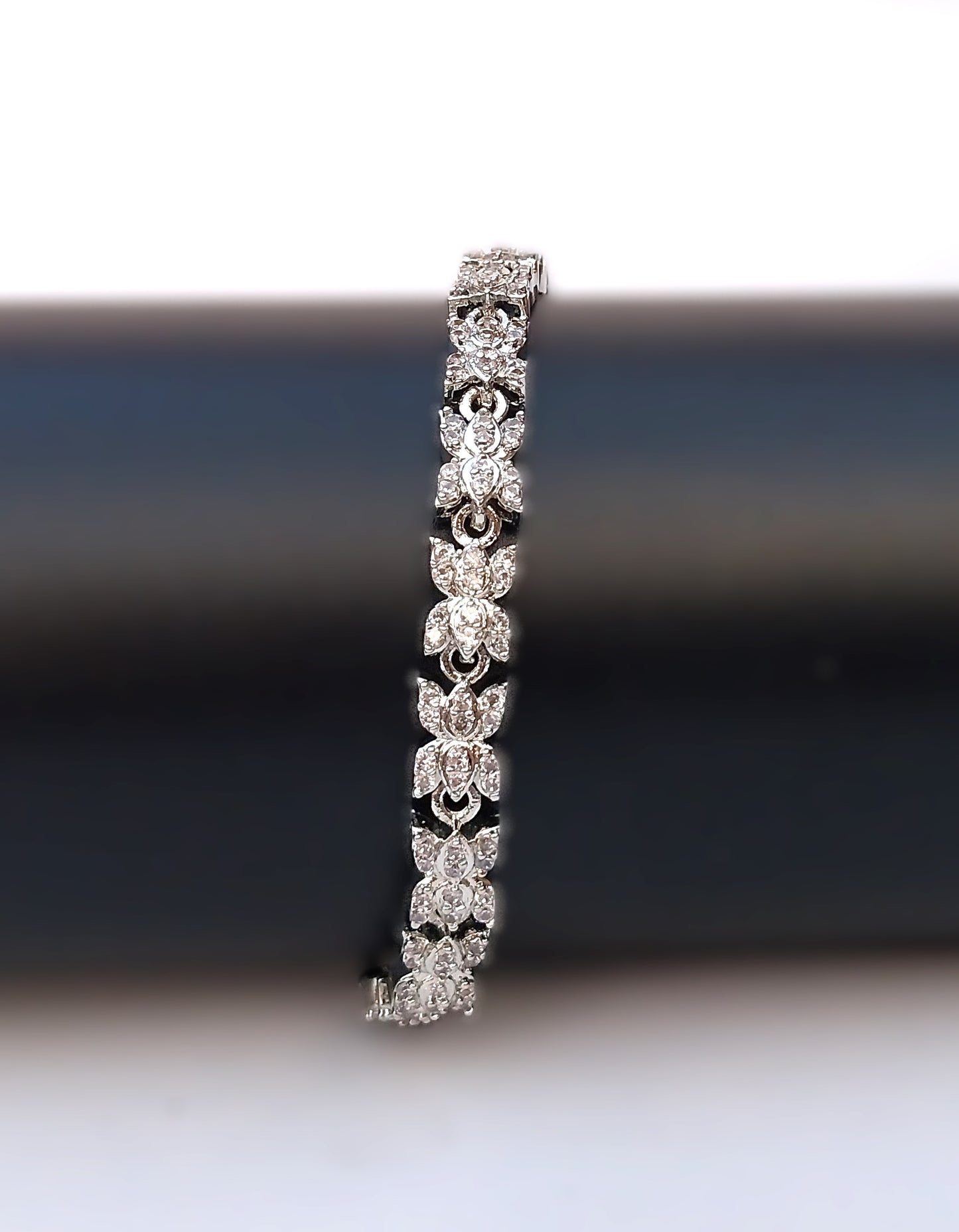 Zircon Radiance Silver Bracelet