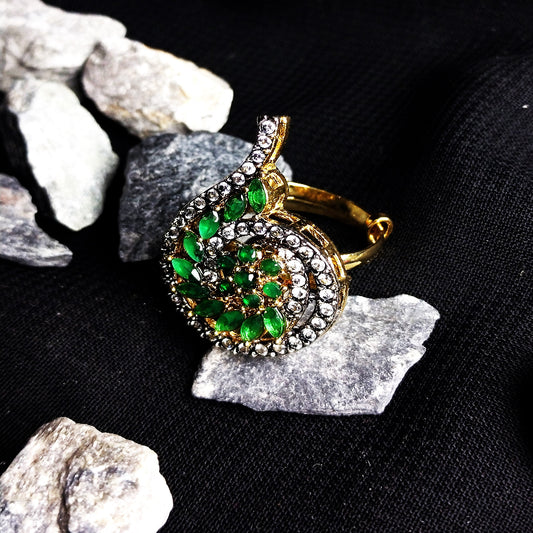 Green Stone Zircon Spiral Ring
